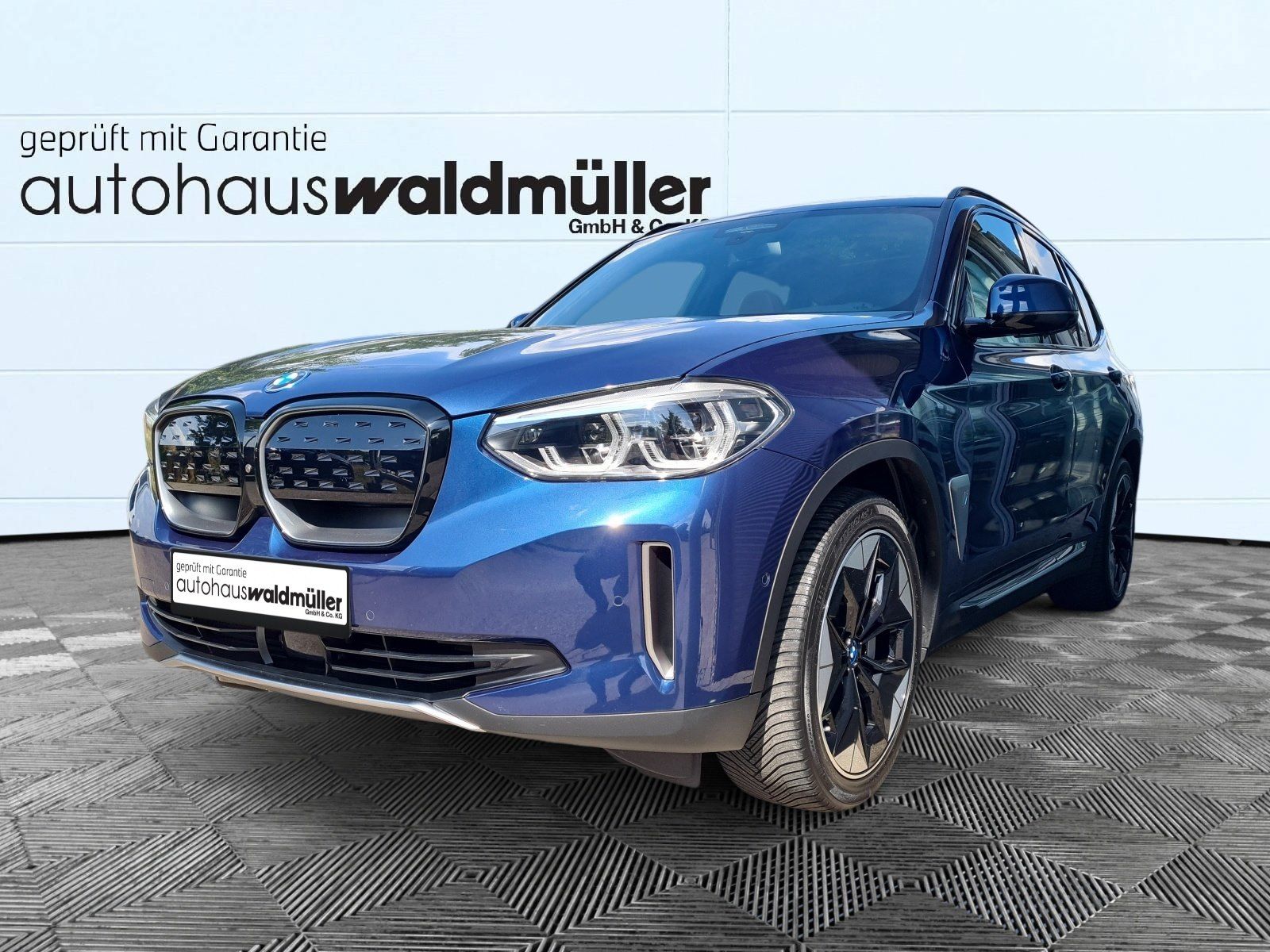 BMW iX3 Impressive