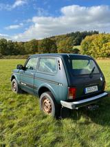 Lada Niva 1.7i 4x4 - - Lada Niva: 7