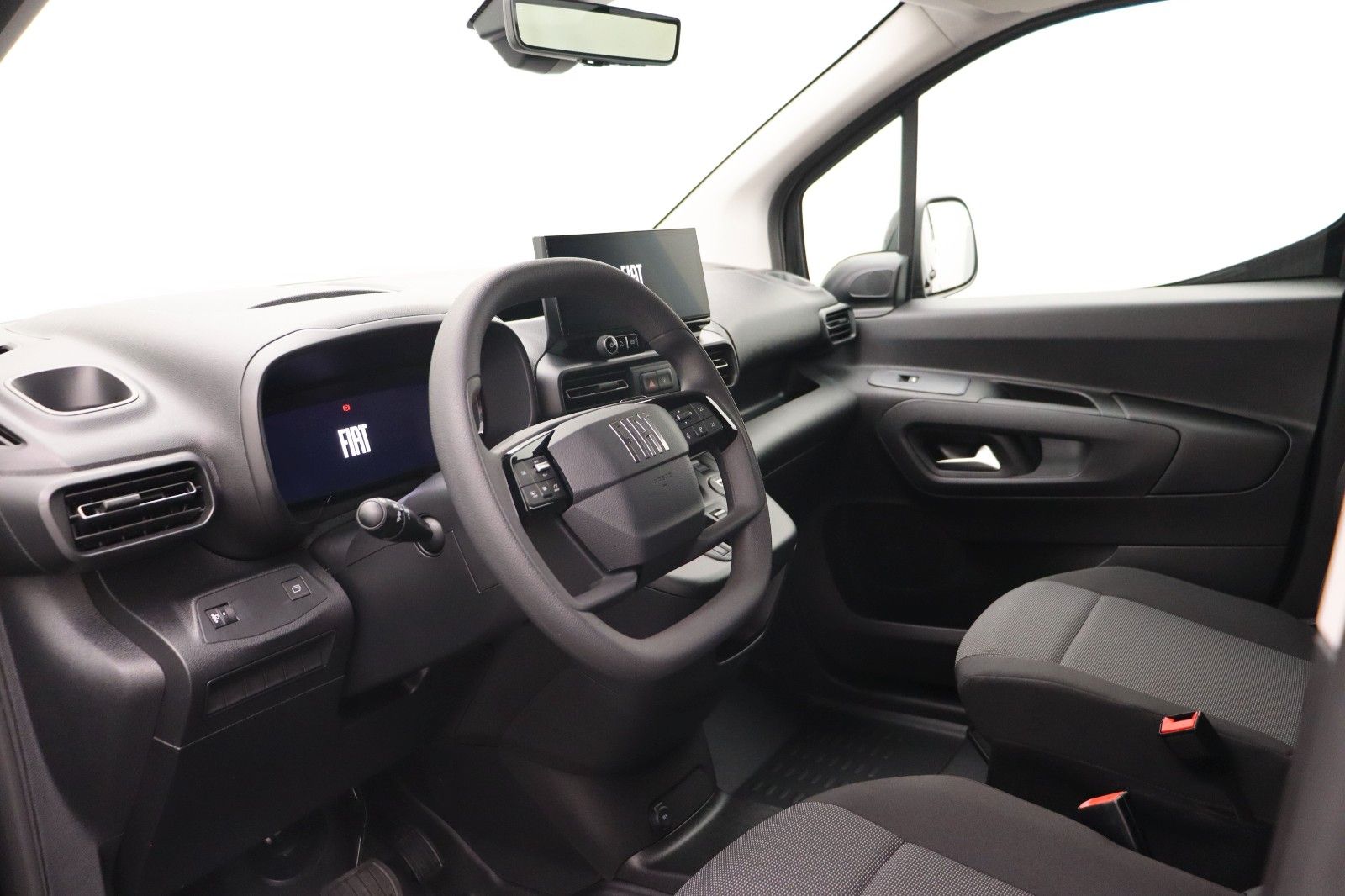 Fahrzeugabbildung Fiat Doblo Serie 3 L2 Heavy KaWa 1.5 BlueHDi AT8