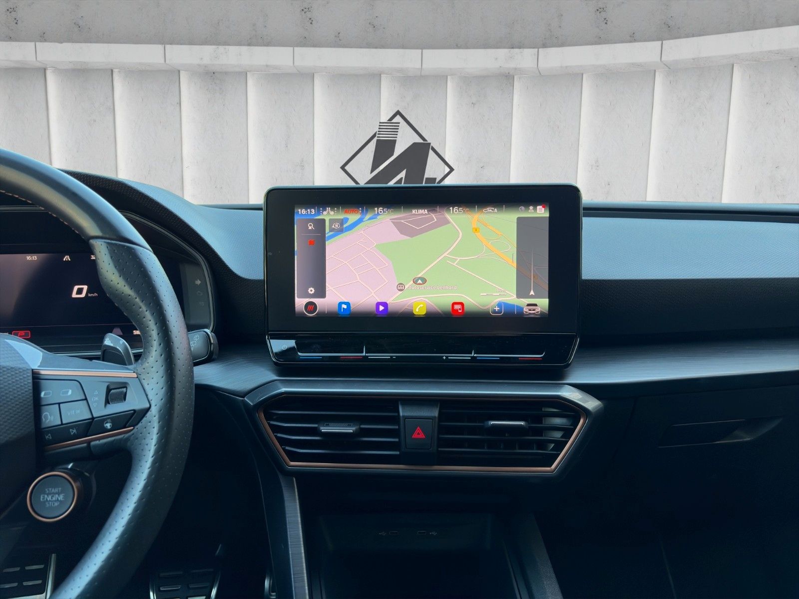 Fahrzeugabbildung CUPRA Leon VZ 4Drive*Navi*Kamera*SHZ*BeatsAudio**