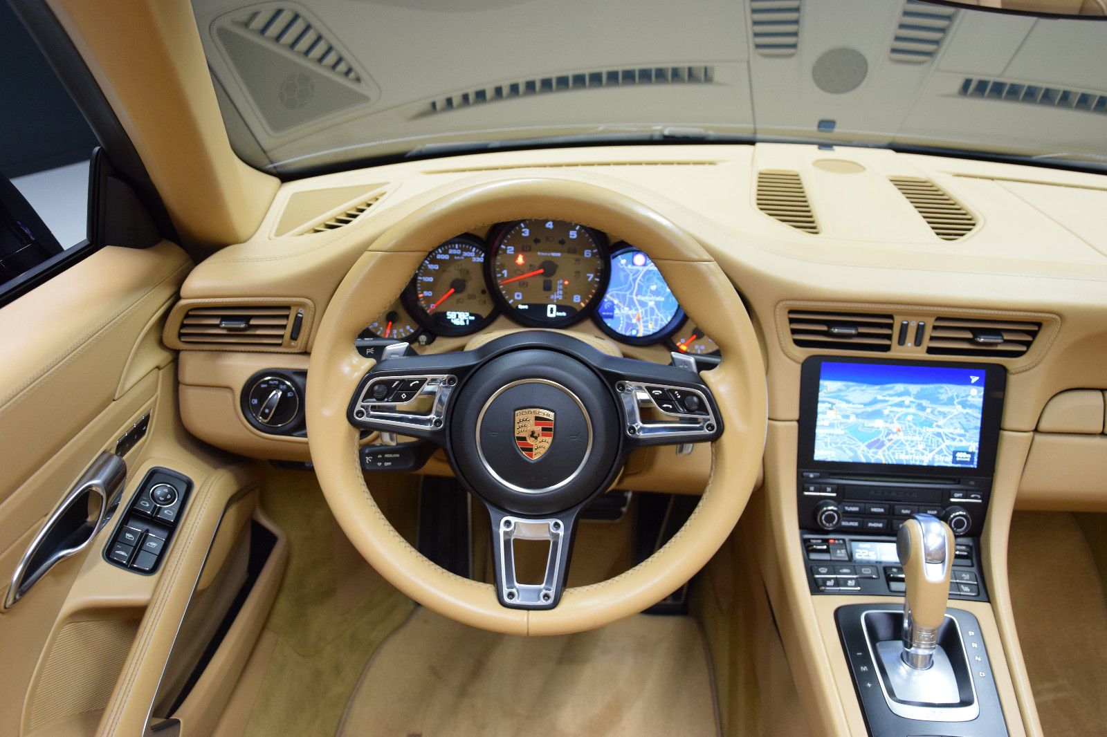 Fahrzeugabbildung Porsche 911/991.2 Carrera 4S Cabrio BOSE S.AGA Sitzlüft.