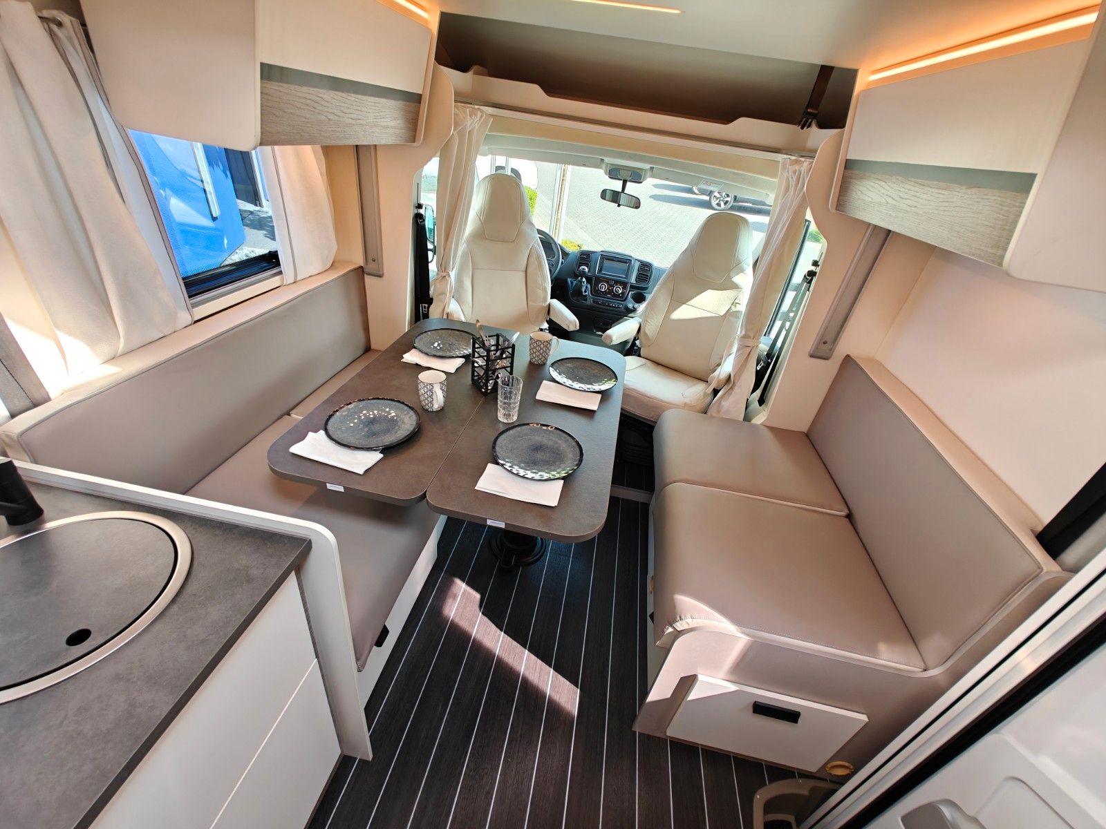 Fahrzeugabbildung XGO Dynamic 66P Hubbett 2025 LAGERWAGEN SPRING SALE
