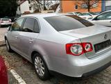 Volkswagen VW Jetta 1.6 | für Exporteur - gebrauchte VW Jetta aus dem Jahr 2009