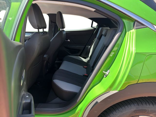 Opel Mokka Elegance 1,2 Turbo Carplay+SHZ+LHZ+RFK+LED