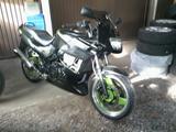 Kawasaki GPZ 500 S in Schwarz - Offers matching your search criteria