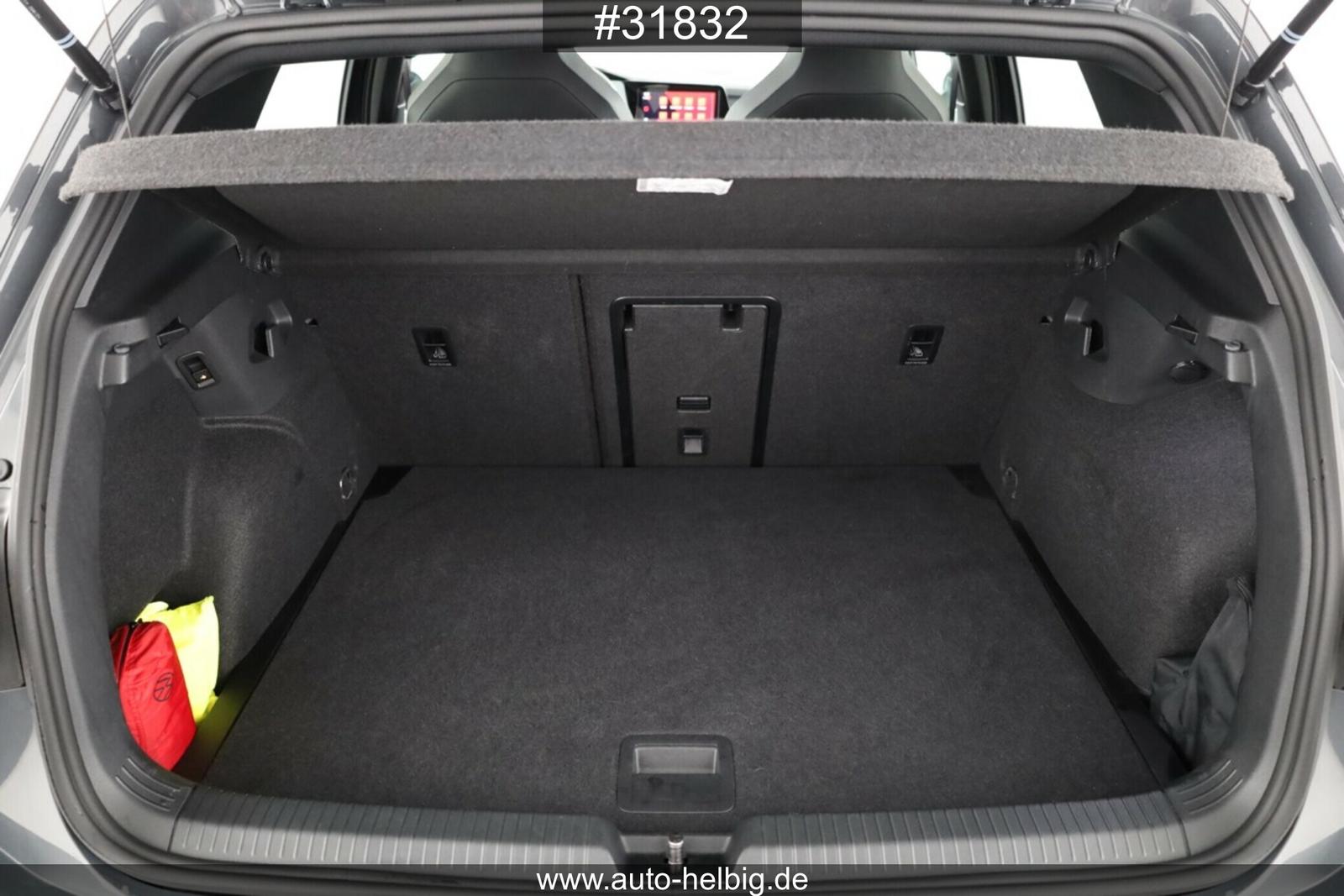 Volkswagen Golf VIII Lim. 1.5 eTSI R-Line #Black#AHK#18Zoll, миниатюра 15