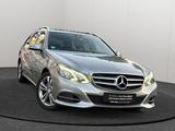 Mercedes-Benz E 220 E -Klasse*LED*8Fach Alu*AHK*Schiebedach - Mercedes-Benz E 220 Gebrauchtwagen in Mainz