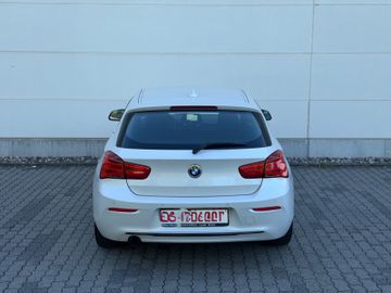 BMW 118 - 6