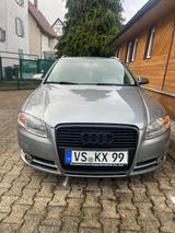 Audi A4 2.5 TDI multitronic Avant - - Audi A4 aus 2005: TDI