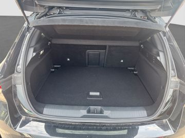 Fotografie 8 des Opel Astra L GS Kamera AHK Sitz-/Lenkradheizung