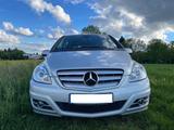 Mercedes-Benz B 200 - Sports Tourer - Mercedes-Benz B 200: Sports Tourer
