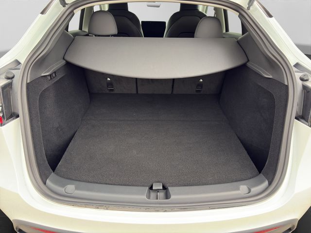 Fahrzeugabbildung Tesla Model Y RWD Autopilot 4+Pano+Cam+Leder+MwSt.
