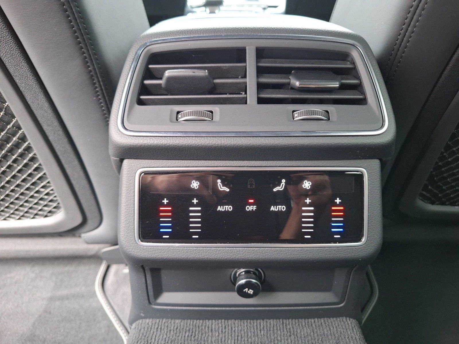 Fahrzeugabbildung Audi A6 Avant 50 TDI quattro S-line Standhzg. Matrix
