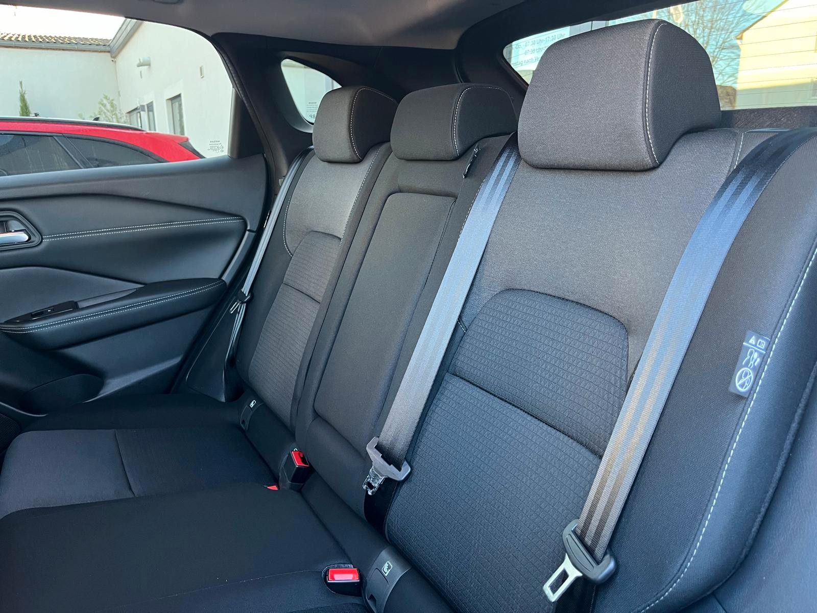 Fahrzeugabbildung Nissan Qashqai 1.3 N-Connecta*Winter-Paket*