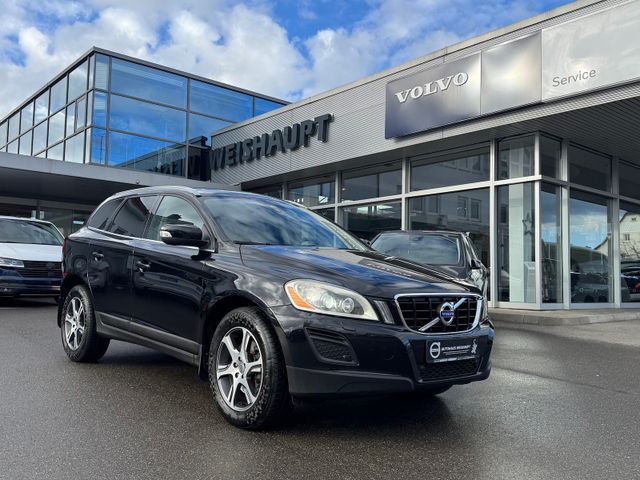 Volvo XC60 D5 DPF Summum*Xenon*AHK abn.*GSHD*Navi*PDC