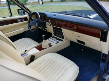 صورة مصغرة 12 لـ 1988 Aston Martin V8 VANTAGE