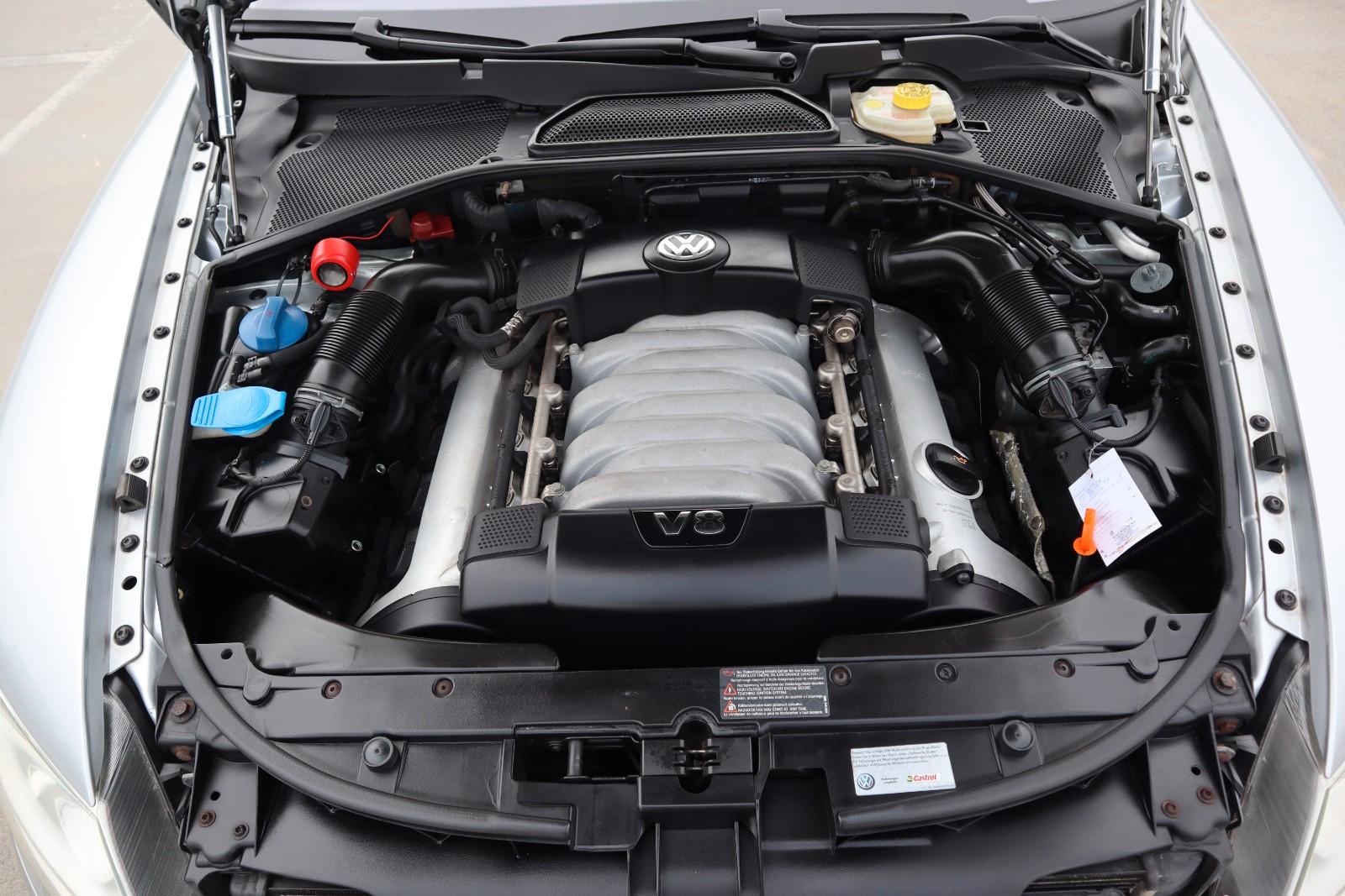 Volkswagen Phaeton 4.2 V8 4MOTION Tiptronic 5-Sitzer