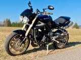 Triumph Street Triple 675 SE, Kurzheck, Arrow + Zubehör - TRIUMPH 2010 STREET TRIPLE