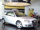 Audi A4 1.8 T Cabriolet Autom.Leder SHZ PDC Navi AHK - Audi A4: Cabrio, A4cabrio