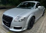 Audi TT Coupe 1.8T 110 kW -