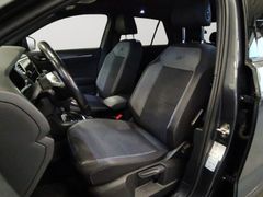 VW T-Roc Sport 4Motion R-Line LED Navi AHK ACC Pano