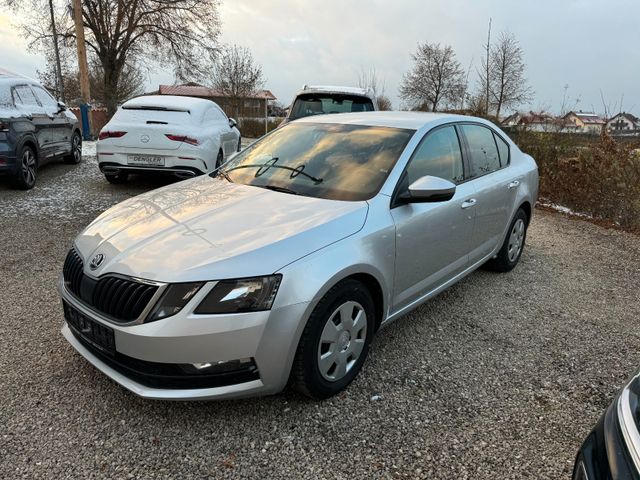 Skoda Octavia Lim. 1,6 TDI Ambition,Navi,SHZ,PTS,1.HD,