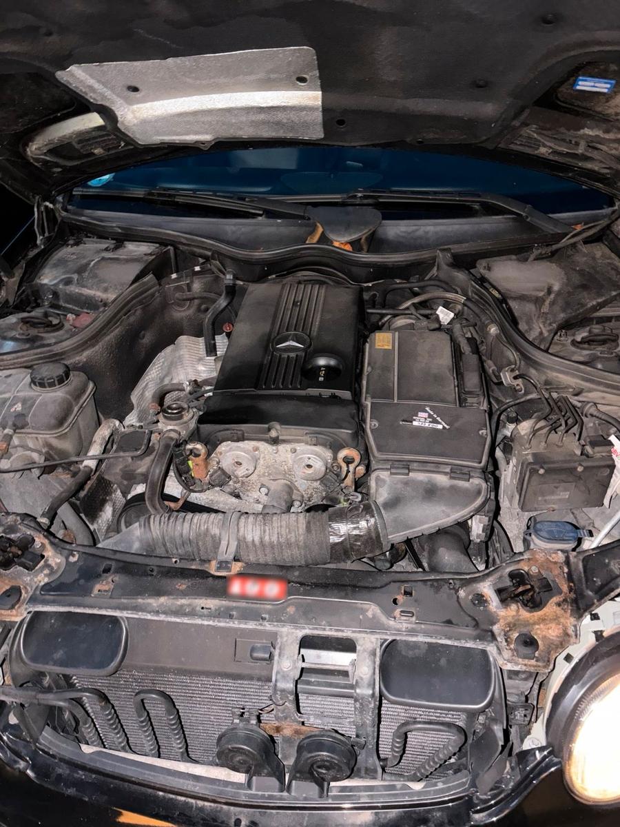 Mercedes-Benz C180 2006 — photo 8