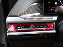 BMW M760 – 24 / 33
