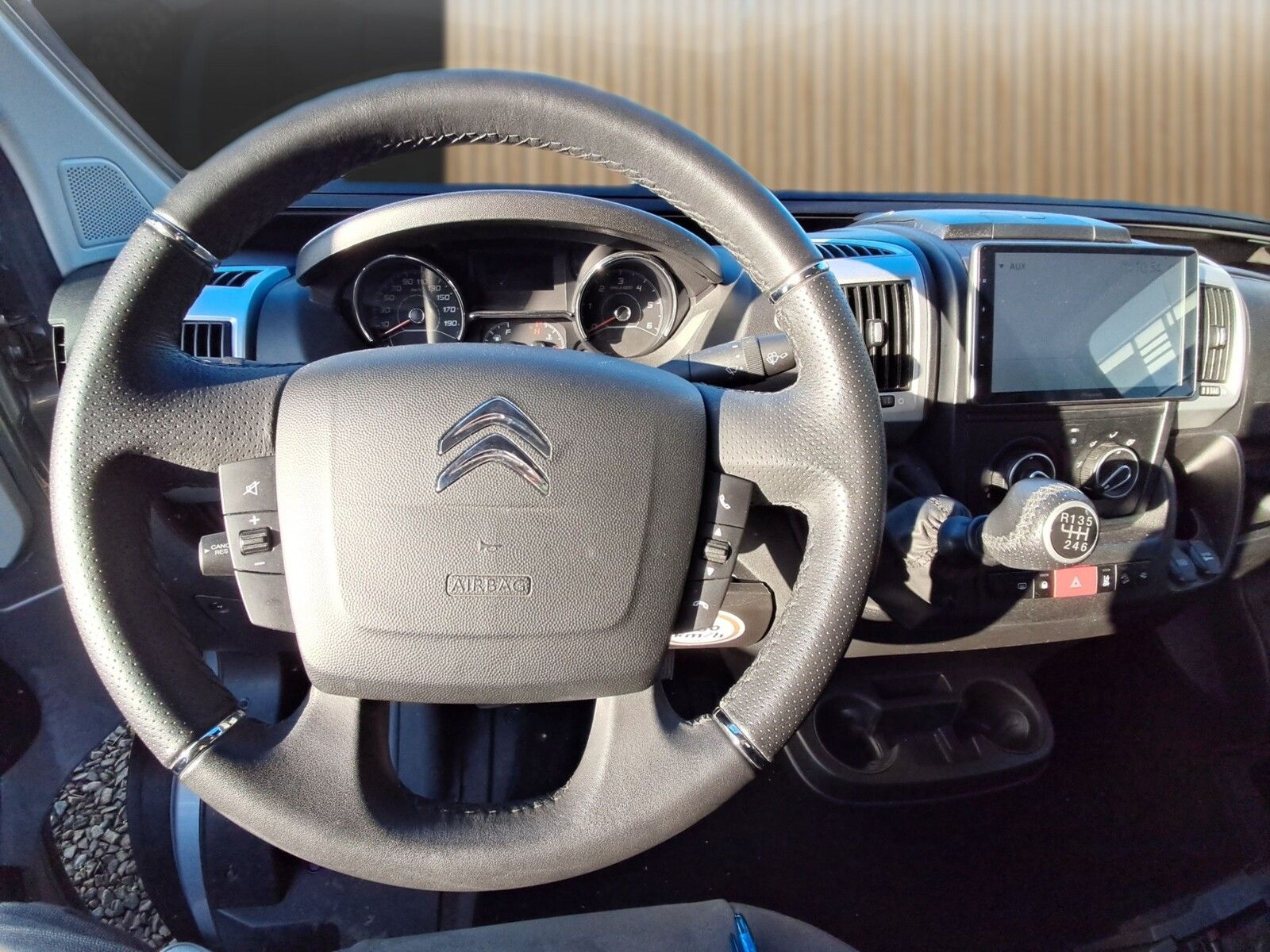 Fahrzeugabbildung Pössl Summit Prime 640 Citroen 165 PS Solar/Mark/AHK