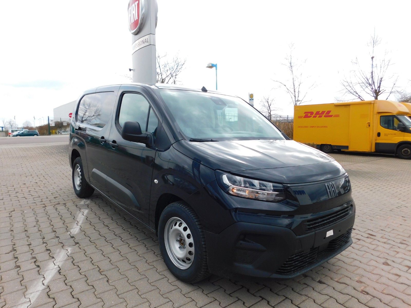 Fahrzeugabbildung Fiat Doblò KaWa XL 130 PS Diesel Laderaumpaket