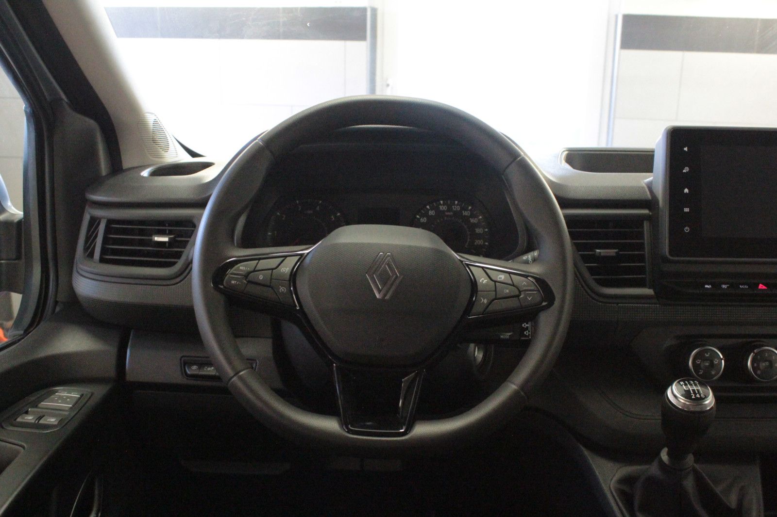 Fahrzeugabbildung Renault Trafic Dci 150 Grdt Evolution *Rollstuhlrampe*