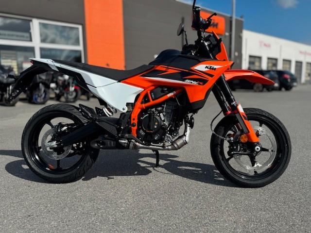 KTM 125 SMC R inkl Quickshifter +