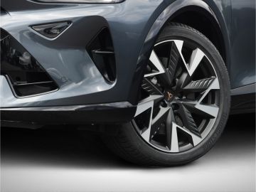 Cupra Formentor VZ 2.0 TSI 4Drive Pano Matrix Senheise