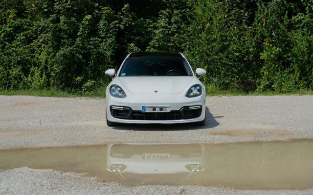 Porsche Panamera Sport Turismo Turbo