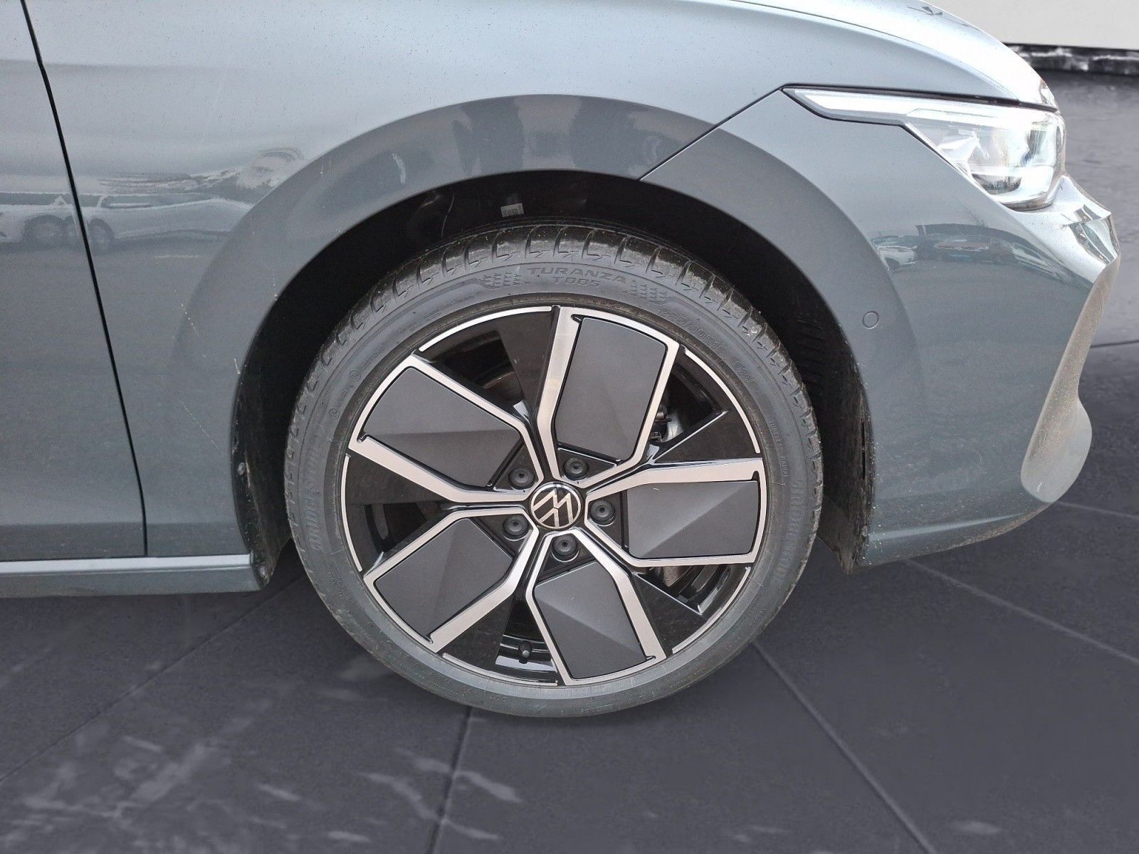 Volkswagen Golf - Bild 12