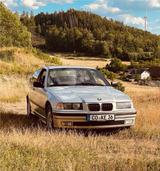BMW E36 316i Compact 1.9l 105ps - BMW 316 aus 2000: 316i Compact