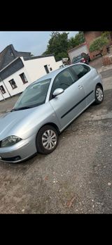 Seat Ibiza 2005, 1.4l 2 Jahre tüv - Seat Ibiza aus 2005: 4.1