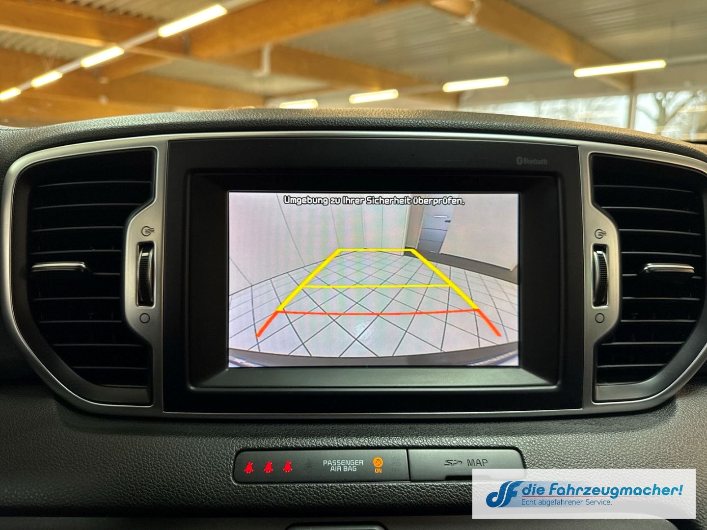 Fahrzeugabbildung Kia Sportage Vision 2WD Navi Fernlichtass. Verkehrsz