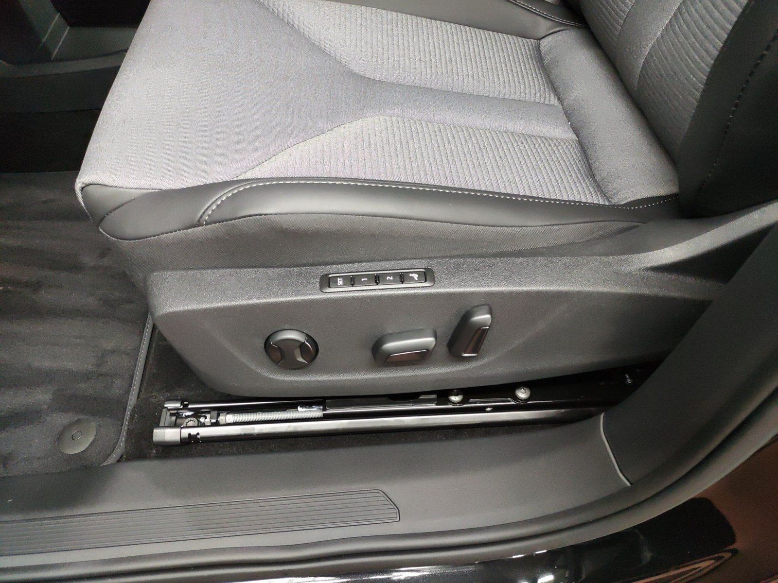 Skoda Enyaq - Bild 7