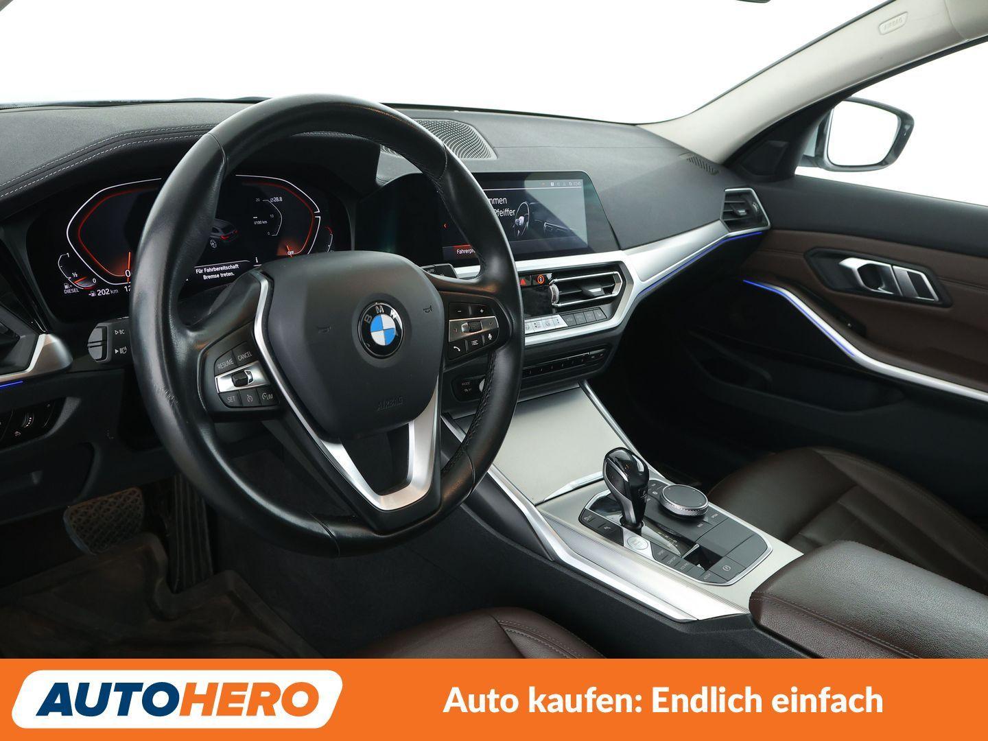 BMW 3er 320d xDrive Luxury Line Aut.*NAVI*HUD*LED*