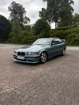 BMW 318iS Coupe - BMW 318 aus 1995: 318i