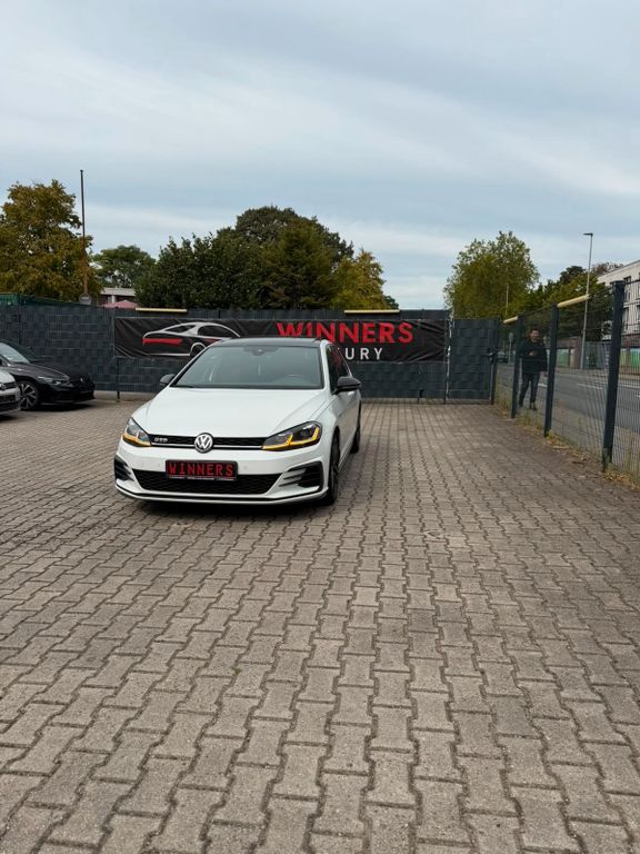 Image of Volkswagen Golf