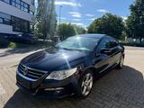 Volkswagen Passat CC PANORAMA/NAVI/KAMERA/200PS - gebrauchte VW Passat aus dem Jahr 2010