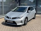Toyota Auris 2.0 Executive - Toyota Auris mit Diesel-Antrieb: 2.2