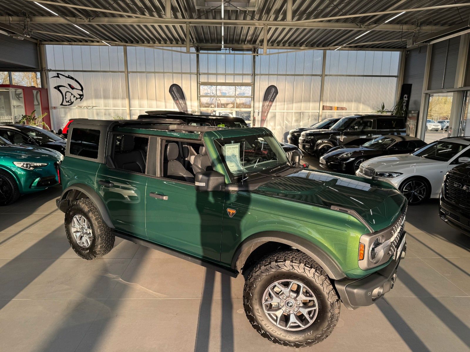 Fahrzeugabbildung Ford Bronco Badlands 4WD ACC AHK