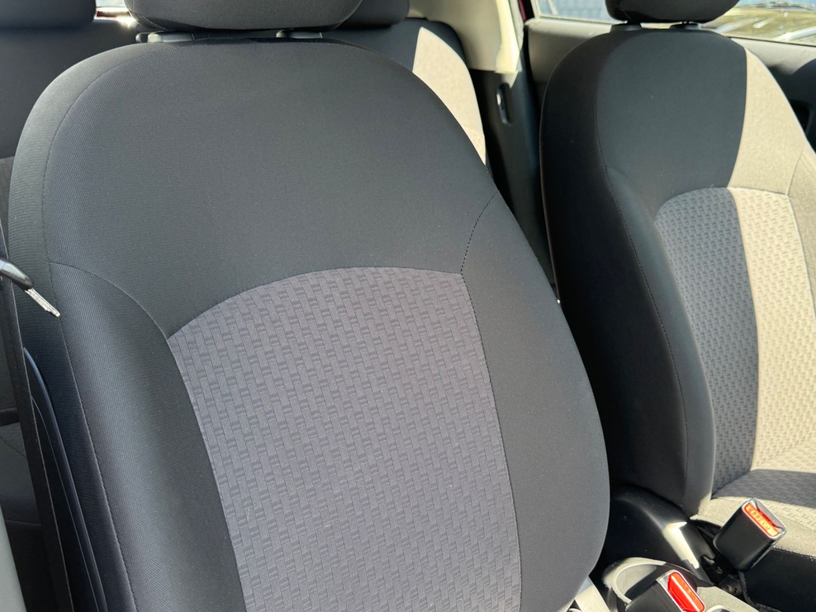 Fahrzeugabbildung Mitsubishi Space Star 1.0 Diamant Edition AHK Klima
