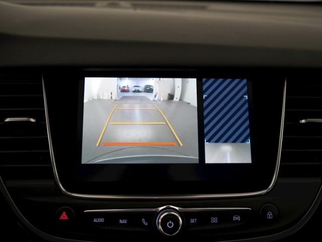 Crossland ULTIMATE AT+LED LICHT+NAVI+RÜCKFAHRKAM