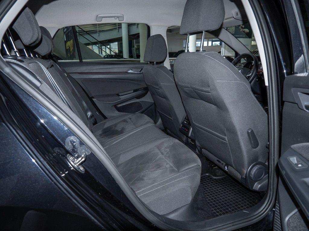 Volkswagen Golf VIII 1.5 eTSI Style Nav AHK Kamera IQ-LED, миниатюра 5
