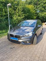 BMW 218d Gran Tourer 7-Sitzer, grau - BMW 218 Gran Tourer Kombi Gebrauchtwagen