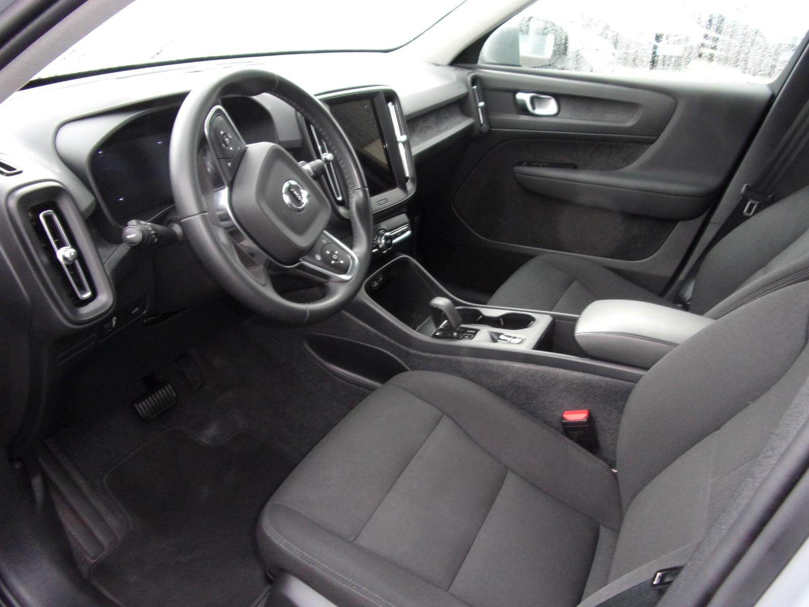 Volvo XC 40 T2 Essential 2WD